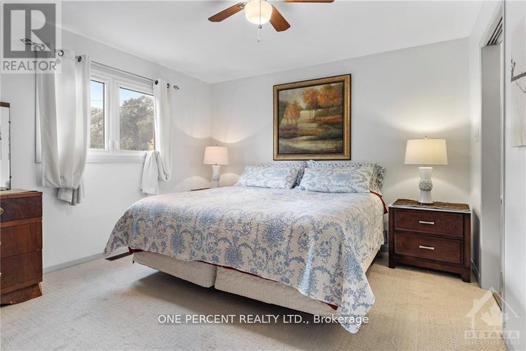 28436232/434-hilson-avenue/westborohampton-park/ottawa/ontario/K1Z6C3_12