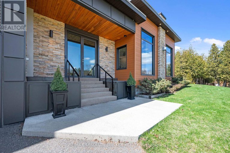 28236064/19421-kenyon-concession-1-road/north-glengarry-kenyon-twp/north-glengarry/ontario/K0C1B0_4