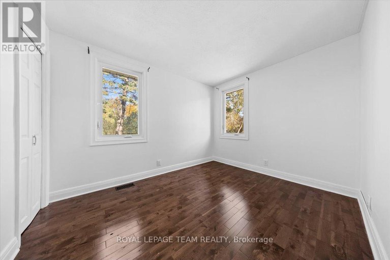 29024609/5410-old-richmond-road/fallowfield/ottawa/ontario/K2R1G7_15