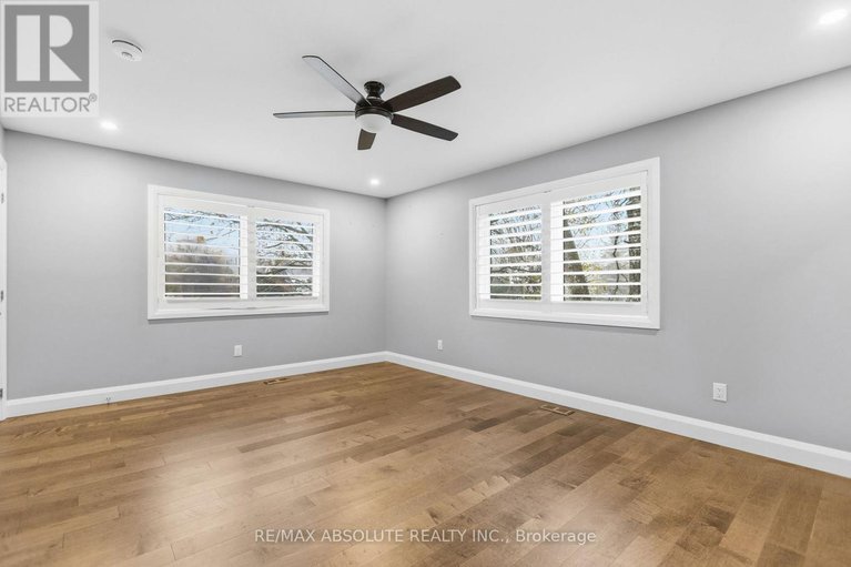 29142158/15-manchester-street/stittsville-central/ottawa/ontario/K2S0R8_23