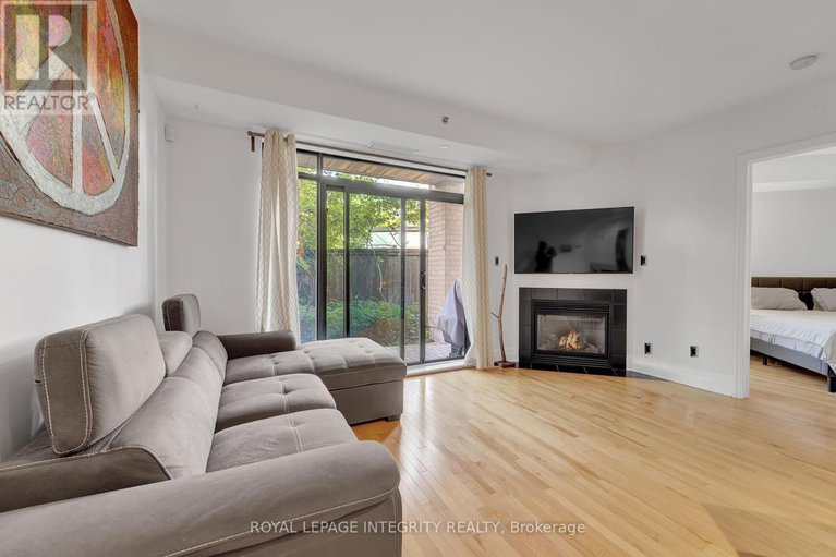 28630905/114-808-bronson-avenue/dows-lake/ottawa/ontario/K1S5A4_11
