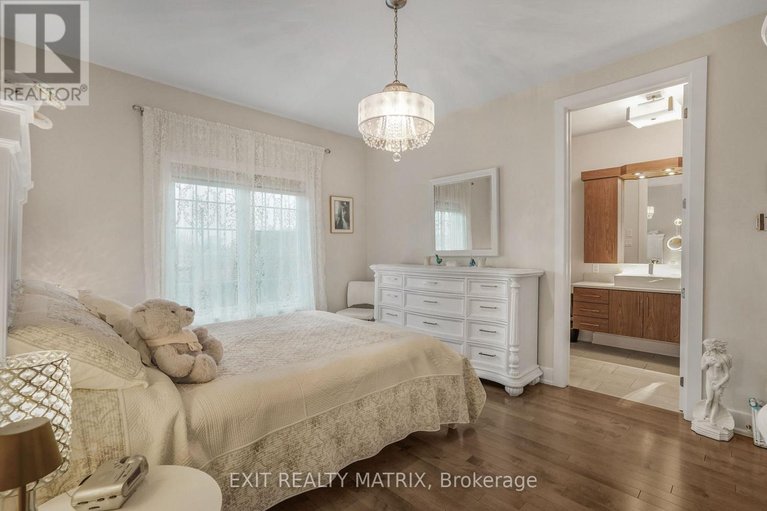 29622056/59-pilon-street/lorignal/champlain/ontario/K0B1K0_14