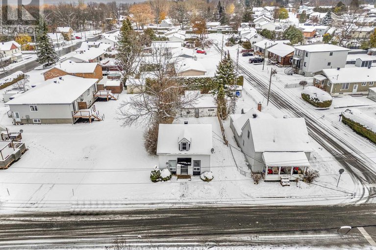 29100289/29-peter-street/lorignal/champlain/ontario/K0B1K0_30