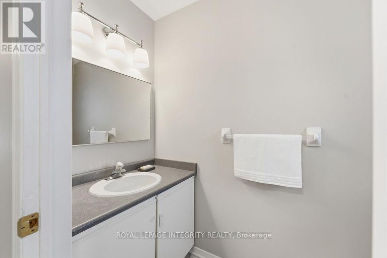 29244318/34-furlong-crescent/bridlewood/ottawa/ontario/K2M2J1_5