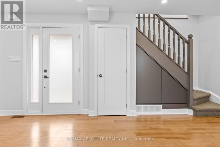 29124696/121-evelyn-avenue/ottawa-east/ottawa/ontario/K1S5K1_7