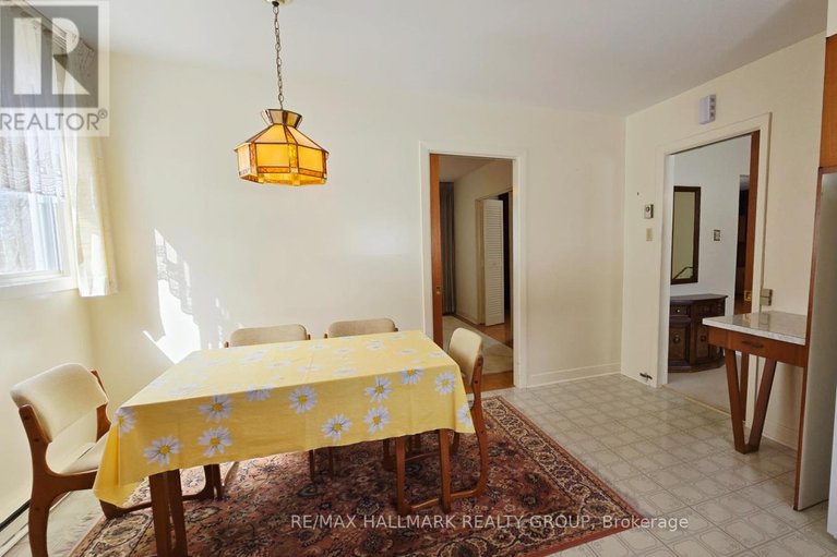 29515187/44-foothills-drive/lynwood-village/ottawa/ontario/K2H6K3_11