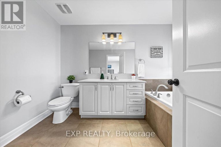 28643912/970-caldermill-private/stonebridge/ottawa/ontario/K2J0Z7_12