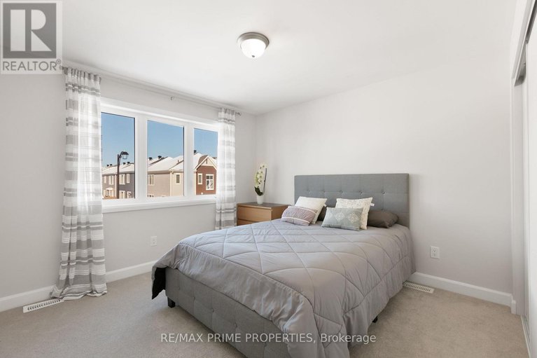 29411755/820-mercier-crescent/orleans-village/ottawa/ontario/K1W0N6_28