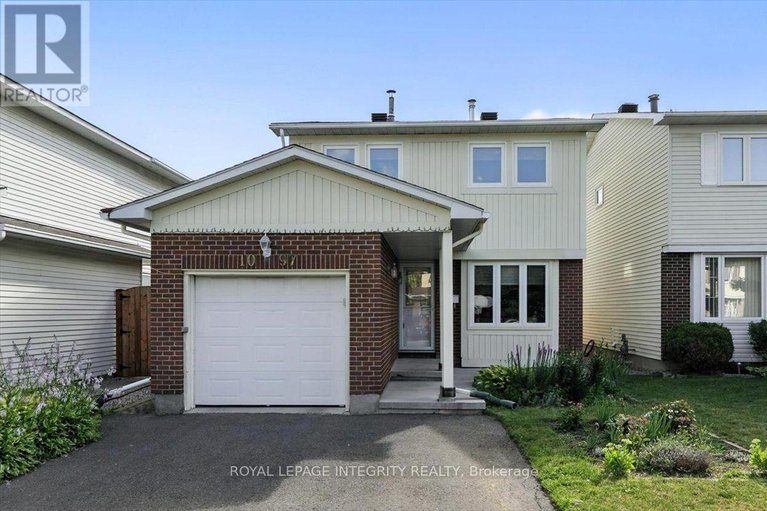 1097 Moselle Crescent