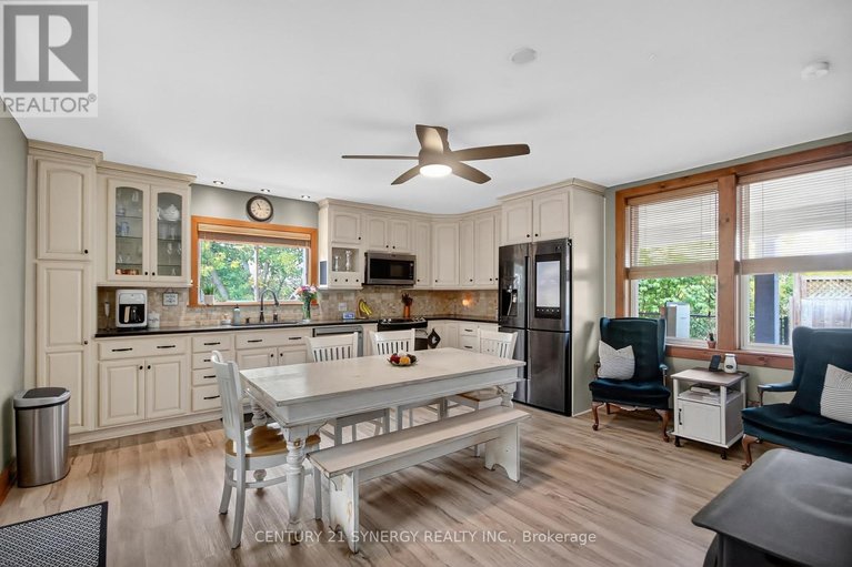 29587854/103-queen-charlotte-street/richmond/ottawa/ontario/K0A2Z0_11