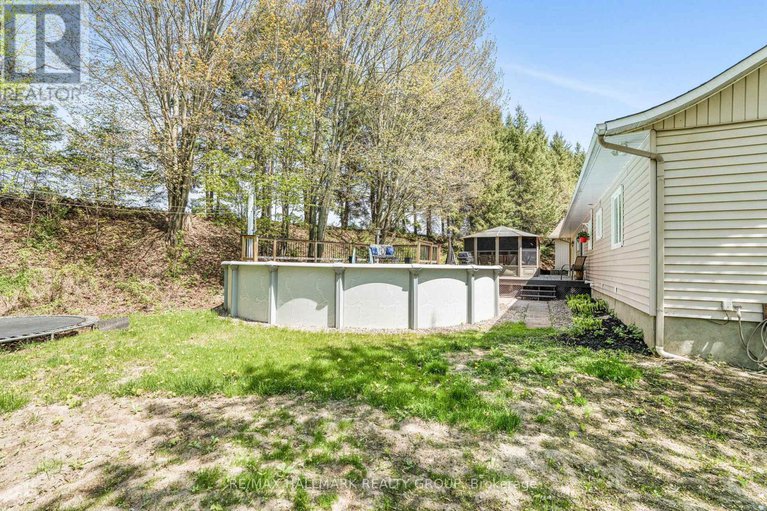 28552097/1211-lacroix-road/clarencerockland-twp/clarence-rockland/ontario/K0A2A0_29