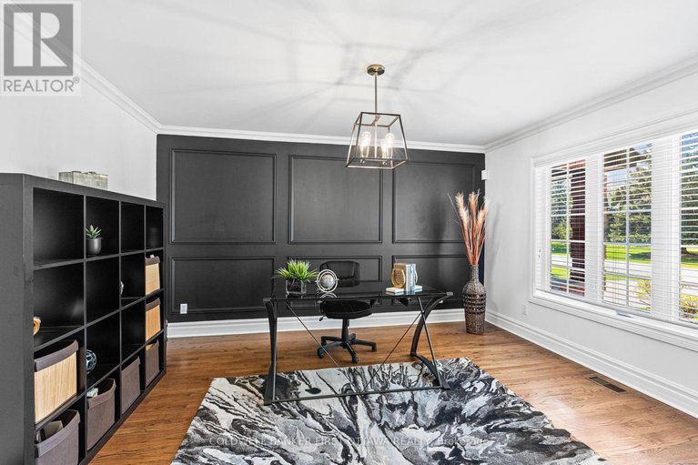 28399628/1379-potter-drive/manotick-village-manotick-estates/ottawa/ontario/K4M1C3_8