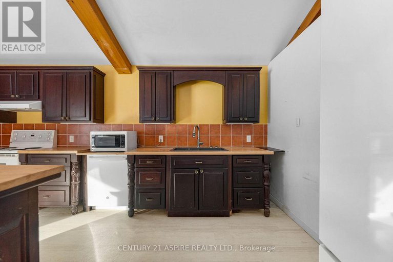 29245533/400-calabogie-road/mcnabbraeside-twps/mcnabbraeside/ontario/K7S3G8_14