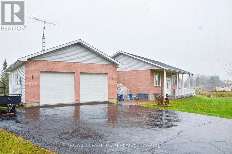 29617818/11708-breezewood-avenue-s/south-dundas-matilda-twp/south-dundas/ontario/K0C1X0_2