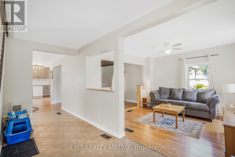 29071851/32-cockburn-street/north-stormont-finch-twp/north-stormont/ontario/K0C1G0_6