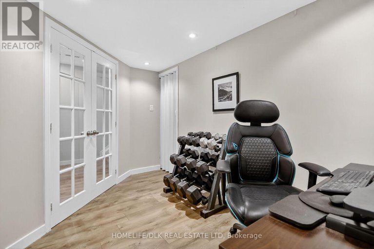 28946119/108-landover-crescent/emerald-meadowstrailwest/ottawa/ontario/K2M2W4_32