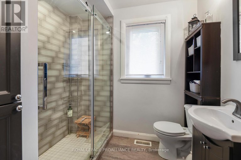 28560164/16-willow-drive/augusta-twp/augusta/ontario/K0E1P0_13