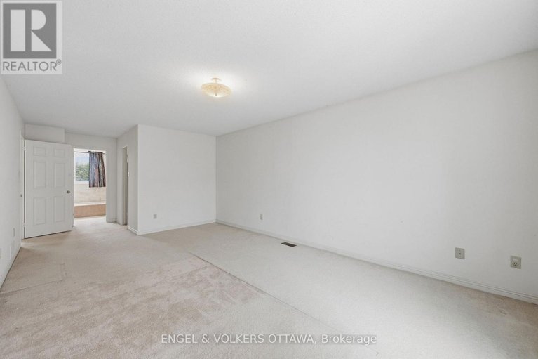 29484139/591-merkley-drive/fallingbrookpineridge/ottawa/ontario/K4A1S3_29