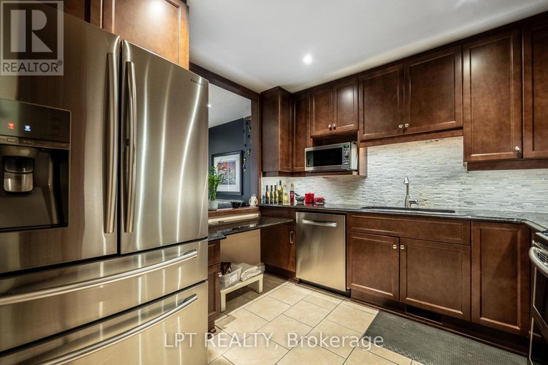 28831575/491-valade-crescent/fallingbrookpineridge/ottawa/ontario/K4A2W6_23