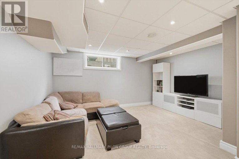 28971339/4434-rainforest-drive/riverside-southgloucester-glen/ottawa/ontario/K1V1L6_23
