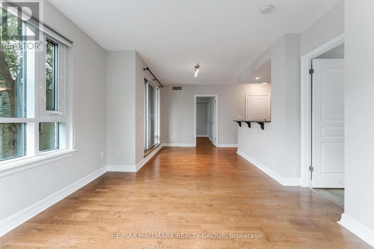 28869010/204-200-besserer-street/sandy-hill/ottawa/ontario/K1N0A7_12