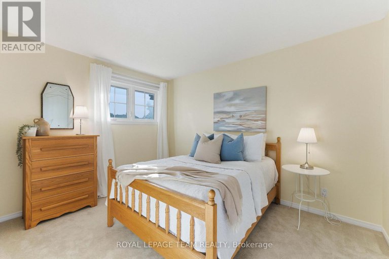 28977787/54-pickwick-drive/cedargrovefraserdale/ottawa/ontario/K2J3E8_21