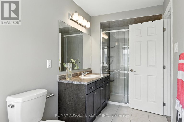 28802974/264-atima-circle/half-moon-bay/ottawa/ontario/K2J3L2_25