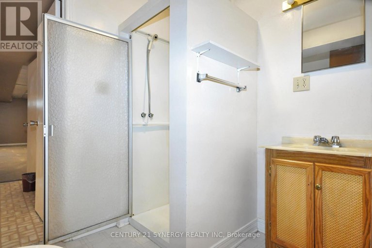 29647828/9-raj-terrace/hunt-club-park/ottawa/ontario/K1G4T4_34