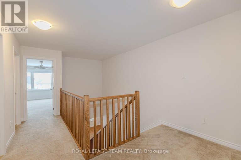 29446143/608-enclave-lane/town-of-rockland/clarence-rockland/ontario/K4K0M8_54