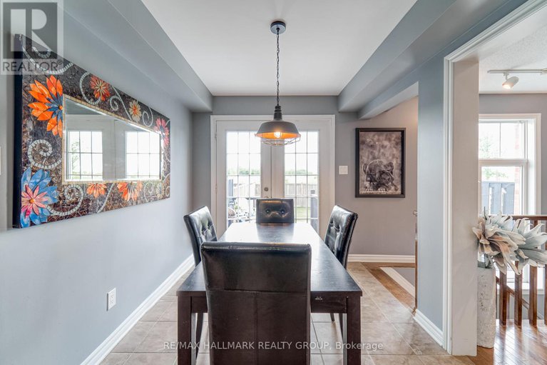 29113856/228-eye-bright-crescent/riverside-southgloucester-glen/ottawa/ontario/K1V2K6_17