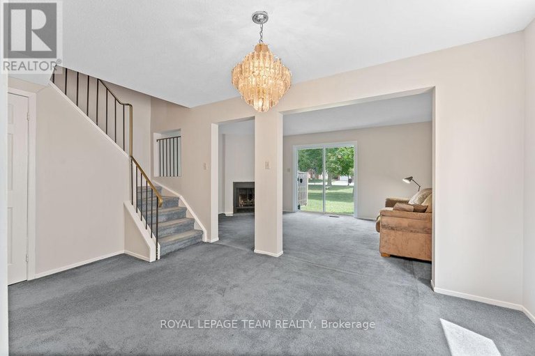 28605729/1073-ewing-street/hunt-club-park/ottawa/ontario/K1G4Y6_11