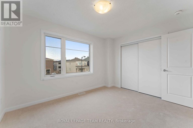 29547342/623-idyllic-terrace/avalon-east/ottawa/ontario/K4A5N9_23