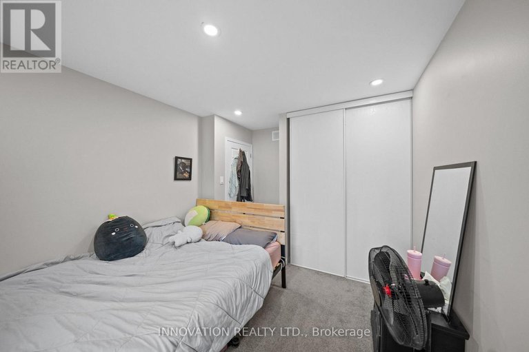 29615083/1287-klondike-road/morgans-grantsouth-march/ottawa/ontario/K2W1E2_25