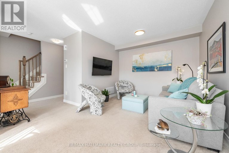 29586144/1891-maple-grove-road/stittsville-north/ottawa/ontario/K2S1B9_14