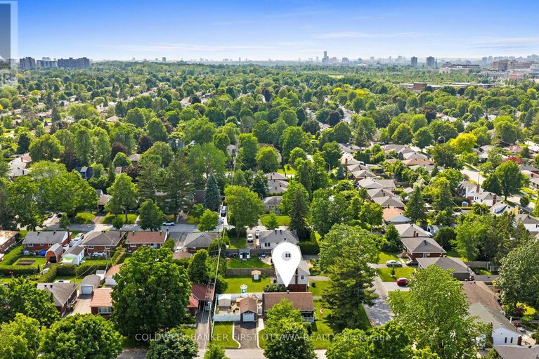 28466131/2024-corry-street/elmvale-acres/ottawa/ontario/K1G2M5_42