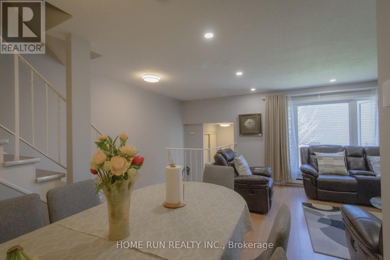 28278534/22-2610-draper-avenue/queensway-terrace-southridgeview/ottawa/ontario/K2H8X8_12
