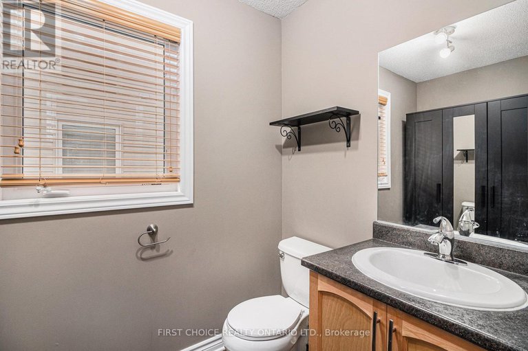 28755533/277-mica-crescent/town-of-rockland/clarence-rockland/ontario/K4K0E9_11
