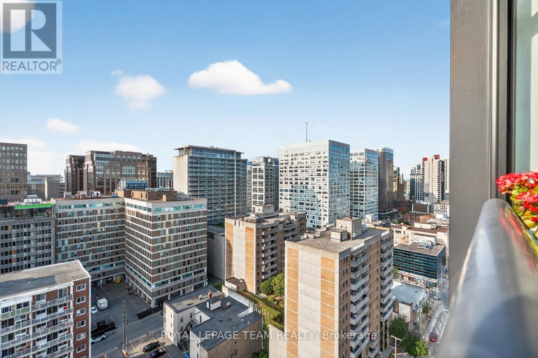 28864412/1902-235-kent-avenue/ottawa-centre/ottawa/ontario/K2P0A5_28