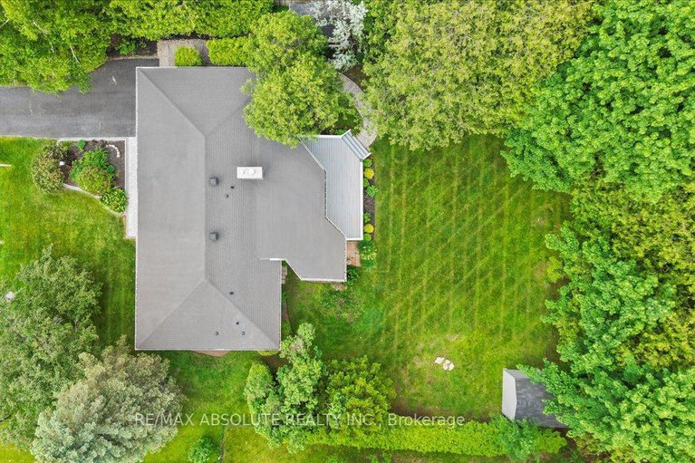 28616327/36-beverly-street/stittsville-central/ottawa/ontario/K2S0S2_3