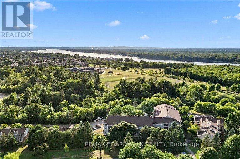 29462508/205-6434-bilberry-drive/orleans-wood/ottawa/ontario/K1C4P5_34