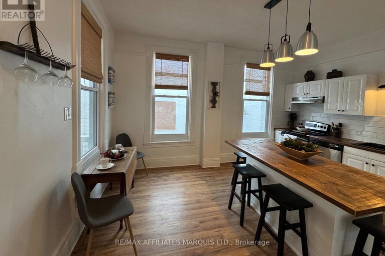 29078821/11-elgin-street-e/alexandria/north-glengarry/ontario/K0C1A0_14