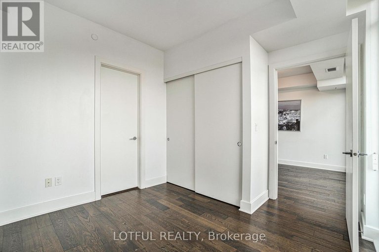 29133065/1705-255-bay-street/ottawa-centre/ottawa/ontario/K1R0C5_15