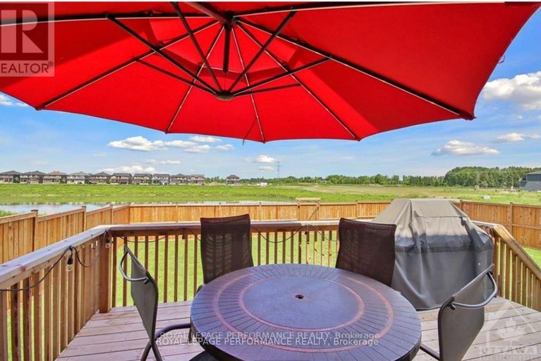 29689820/643-parkview-terrace/village-of-russell/russell/ontario/K4R0C6_27