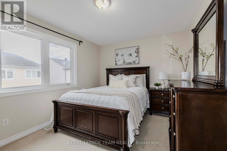 28893194/466-meadowhawk-crescent/half-moon-bay/ottawa/ontario/K2J5W7_24