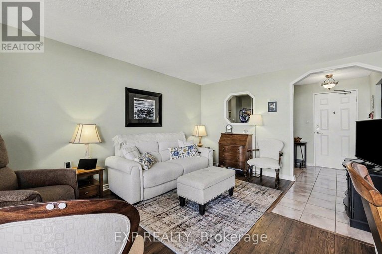 29657642/1801-665-bathgate-drive/carson-meadows/ottawa/ontario/K1K3Y4_11