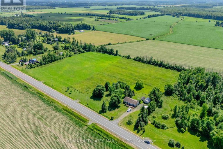 28606339/5058-johnson-road/south-glengarry-charlottenburgh-twp/south-glengarry/ontario/K0C2J0_41
