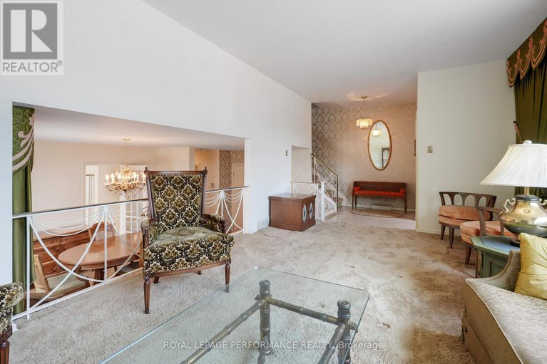28634113/2194-haig-drive/elmvale-acres/ottawa/ontario/K1G2L2_6