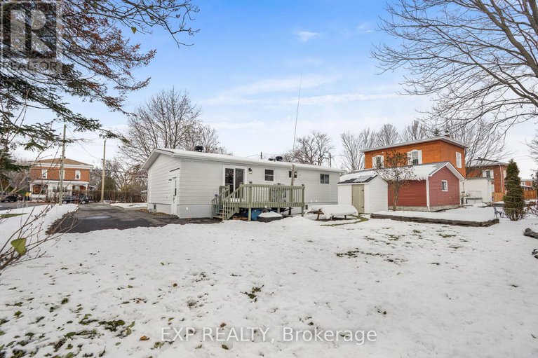 29139748/133-high-street/vankleek-hill/champlain/ontario/K0B1R0_28