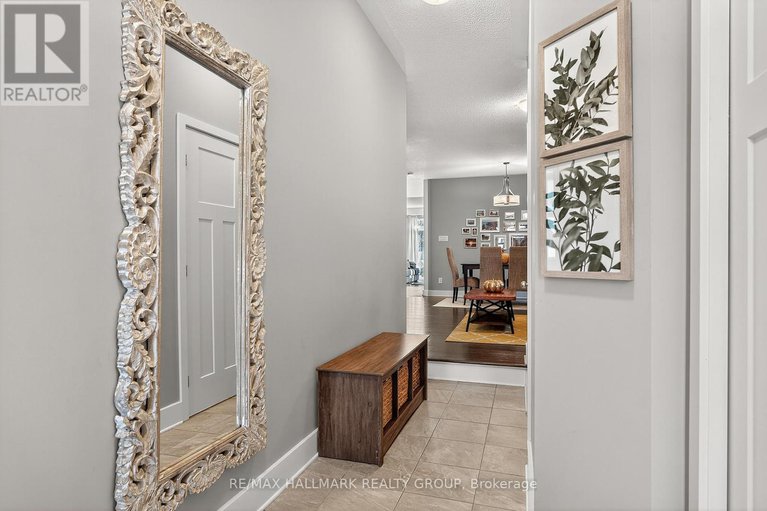 29151475/332-gracewood-crescent/blossom-parkkemp-parkfindlay-creek/ottawa/ontario/K1T0J7_6