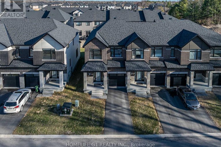 29655520/45-moosonee-crescent/riverside-southgloucester-glen/ottawa/ontario/K4M0M1_1